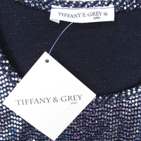 Tiffany & Grey Petite Women's Size M New Faux Sequin Silver Top Sleeveless - Picture 2 of 7